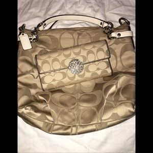 💞Coach Handbag and Wallet💞